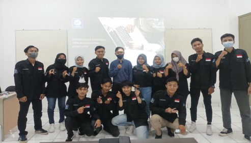 HIMATK Universitas BSI Kampus Kota Tegal Sukses Menyelenggarakan WORKSHOP “Introduction To Various Computer Troubleshooting”