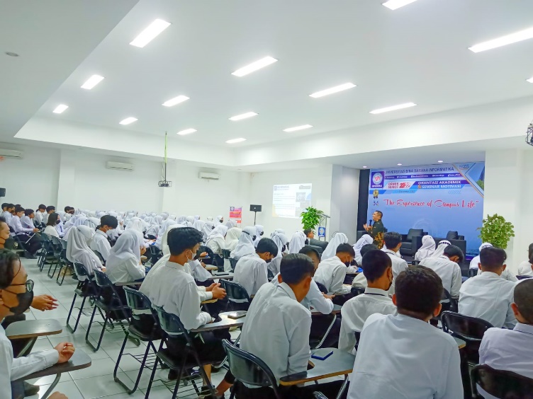 Seru abis! UBSI Tegal Sukses Gelar ORMIK & SEMOT "Experience Campus Life" Kepada Mahasiswa Baru Tahun 2022