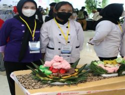 Menjelajahi Jajanan Tradisioal lewat Lomba Hias Tumpeng
