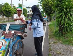 HIMATK Universitas BSI Kampus Kota Tegal Sukses Menyelenggarakan Kegiatan Berbagi Takjil dan Sembako serta Buka Bersama