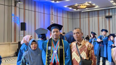 Andri,, Wisudawan Prodi Teknologi Komputer UBSI Tegal Raih Predikat Terbaik dalam Wisuda UBSI 2025